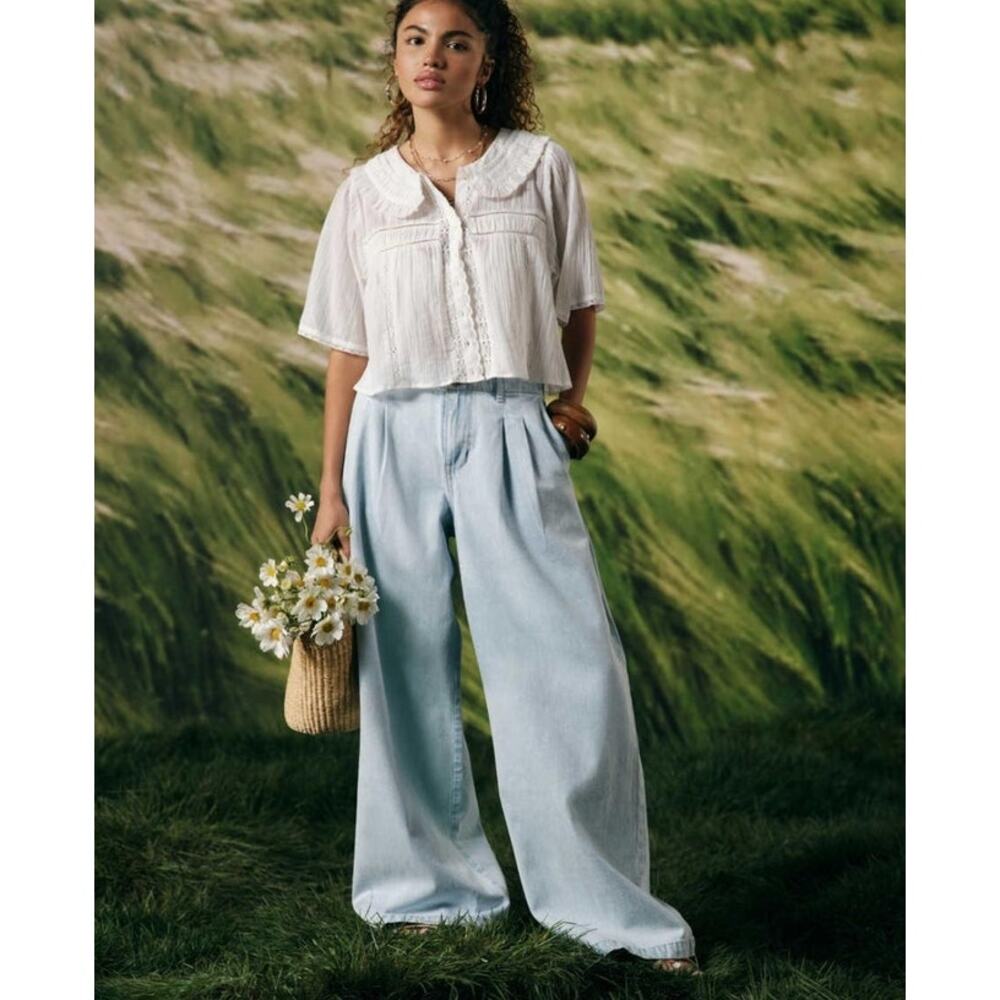American Eagle Strigid Wide Leg Trouser Jeans High Waist Light Aglow 4